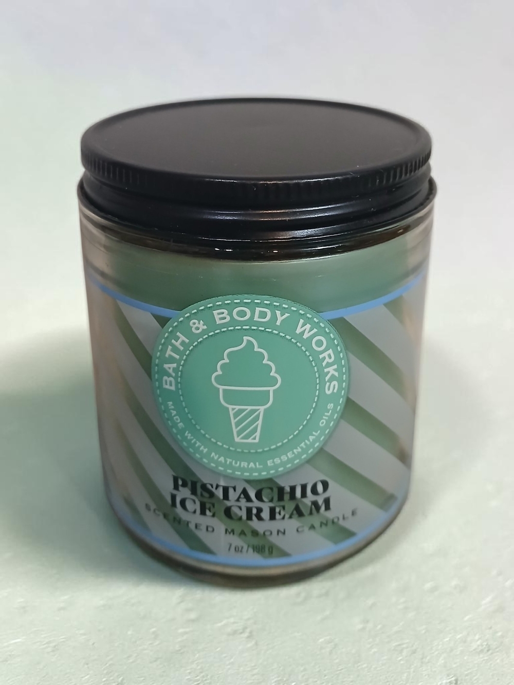 Bath & Body Works Pistachio Ice Cream Candle - Mint Green and Black